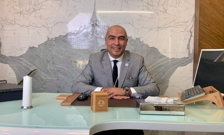 محمد الدوينى رئيس قطاع المبيعات بشركة كابيتال هيلز للتطوير العقاري