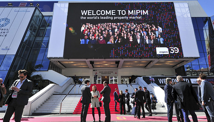 «GV للاستثمار» تشارك في معرض «MIPIM» بفرنسا لإستعراض آخر تطورات مدينة «طربول»