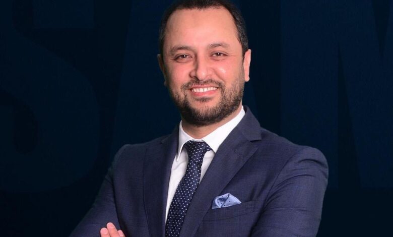 سامح عمر رئيس قطاع التسويق بشركة لافيردي للتطوير العقاري