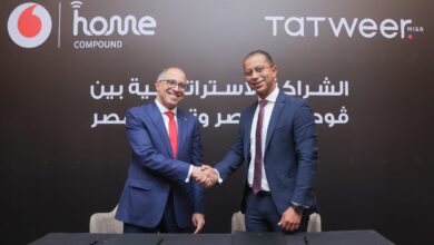 «ڤودافون مصر» توقع اتفاقية شراكة استراتيجية مع «تطوير مصر» لتقديم خدمات Triple Play وSmart Solutions في مشروع بلومفيلدز