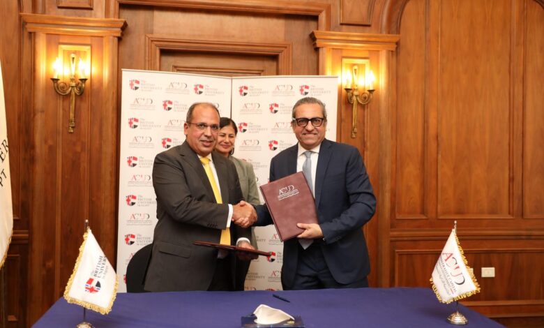 شركة العاصمة الإدارية والجامعة البريطانية في مصر توقعان بروتوكولاً للتعاون المشترك