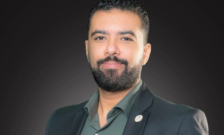 الدكتور عبد الحميد الوزير رئيس شركة أرابيسك للتطوير العقاري