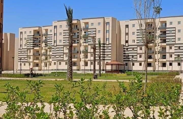 وزير الإسكان يتابع تنفيذ 90 ألف وحدة سكنية في أكتوبر الجديدة