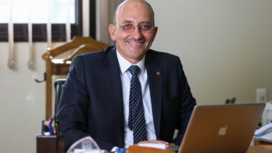 علاء فكري : قرار خفض الفائدة ساهم في دفع التفاؤل بالقطاع العقاري