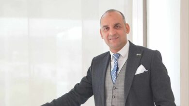 محمد عبد الحكيم: توجيهات السيسي لمراجعة المشروعات المتأخرة تعزز ثقة المواطنين وتنظم السوق